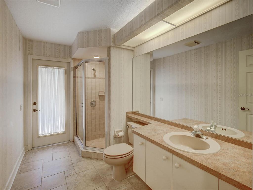 Palm Harbor, Florida, 34685, United States, 4 Bedrooms Bedrooms, ,3 BathroomsBathrooms,Residential,For Sale,1990294