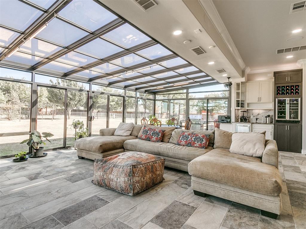 Edmond, Oklahoma, 73025, United States, 4 Bedrooms Bedrooms, ,5 BathroomsBathrooms,Residential,For Sale,1974712