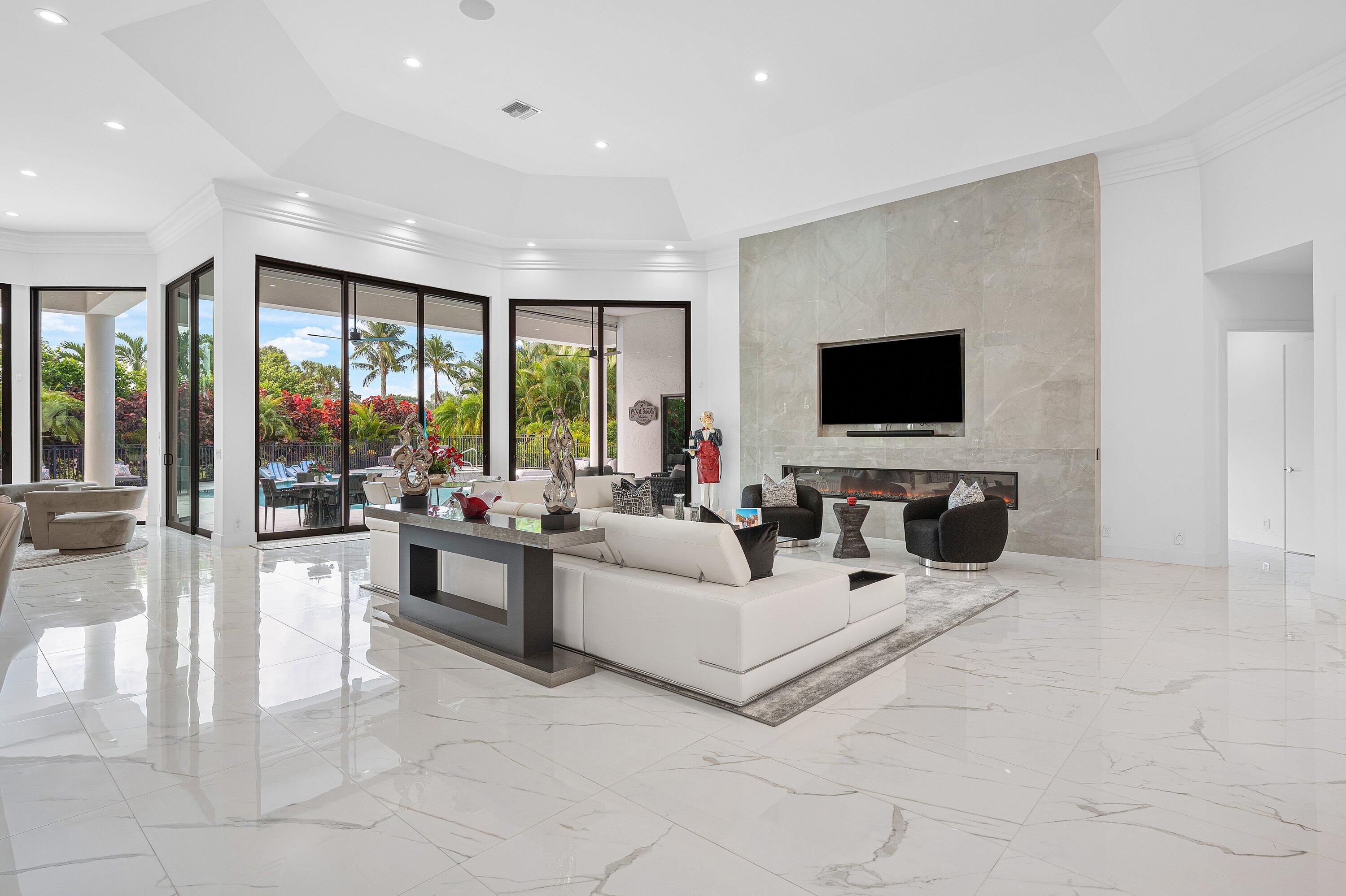 Boca Raton, Florida, 33487, United States, 5 Bedrooms Bedrooms, ,5 BathroomsBathrooms,Residential,For Sale,1995624