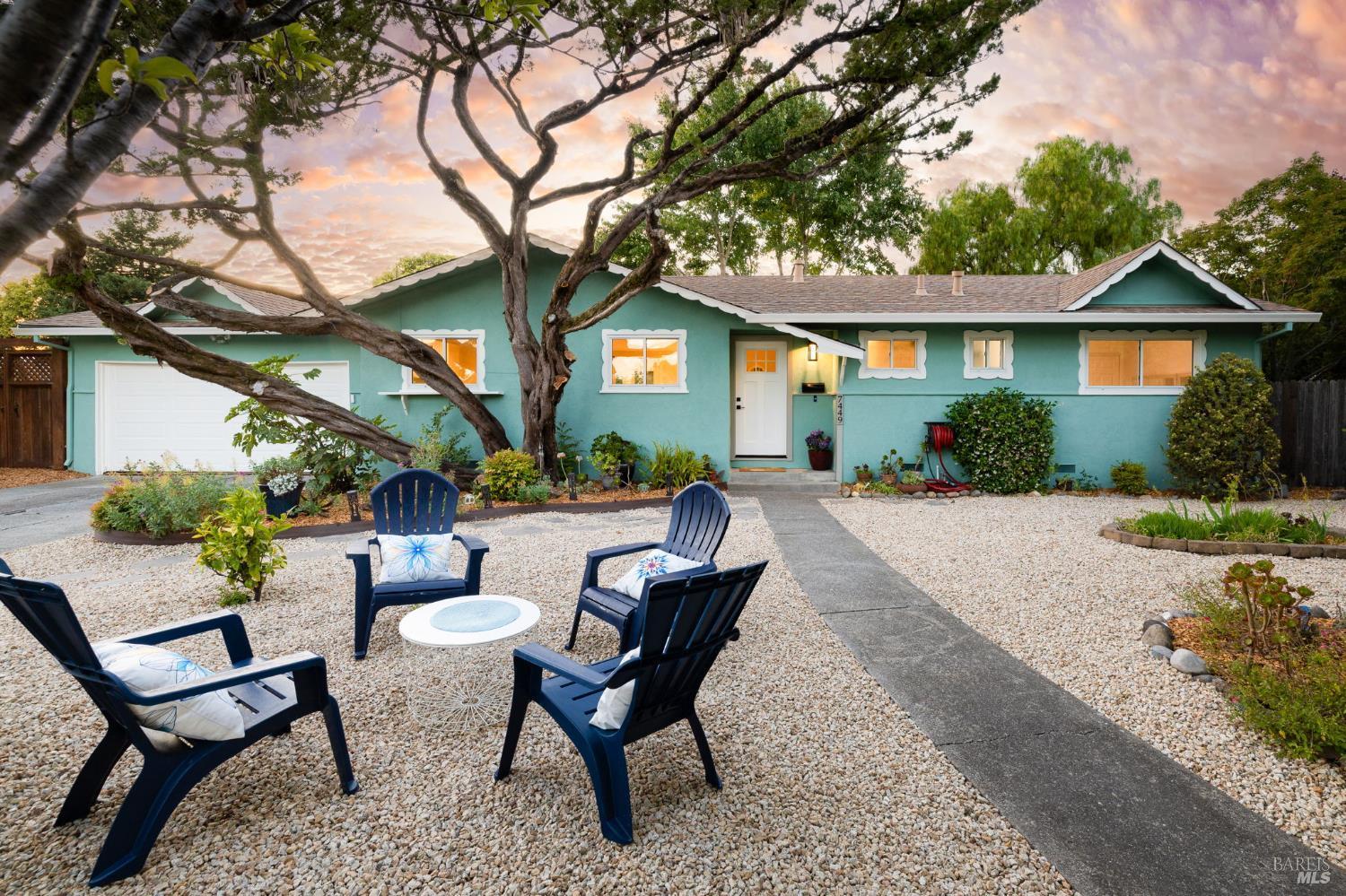 Rohnert Park, California, 94928, United States, 3 Bedrooms Bedrooms, ,2 BathroomsBathrooms,Residential,For Sale,1895055
