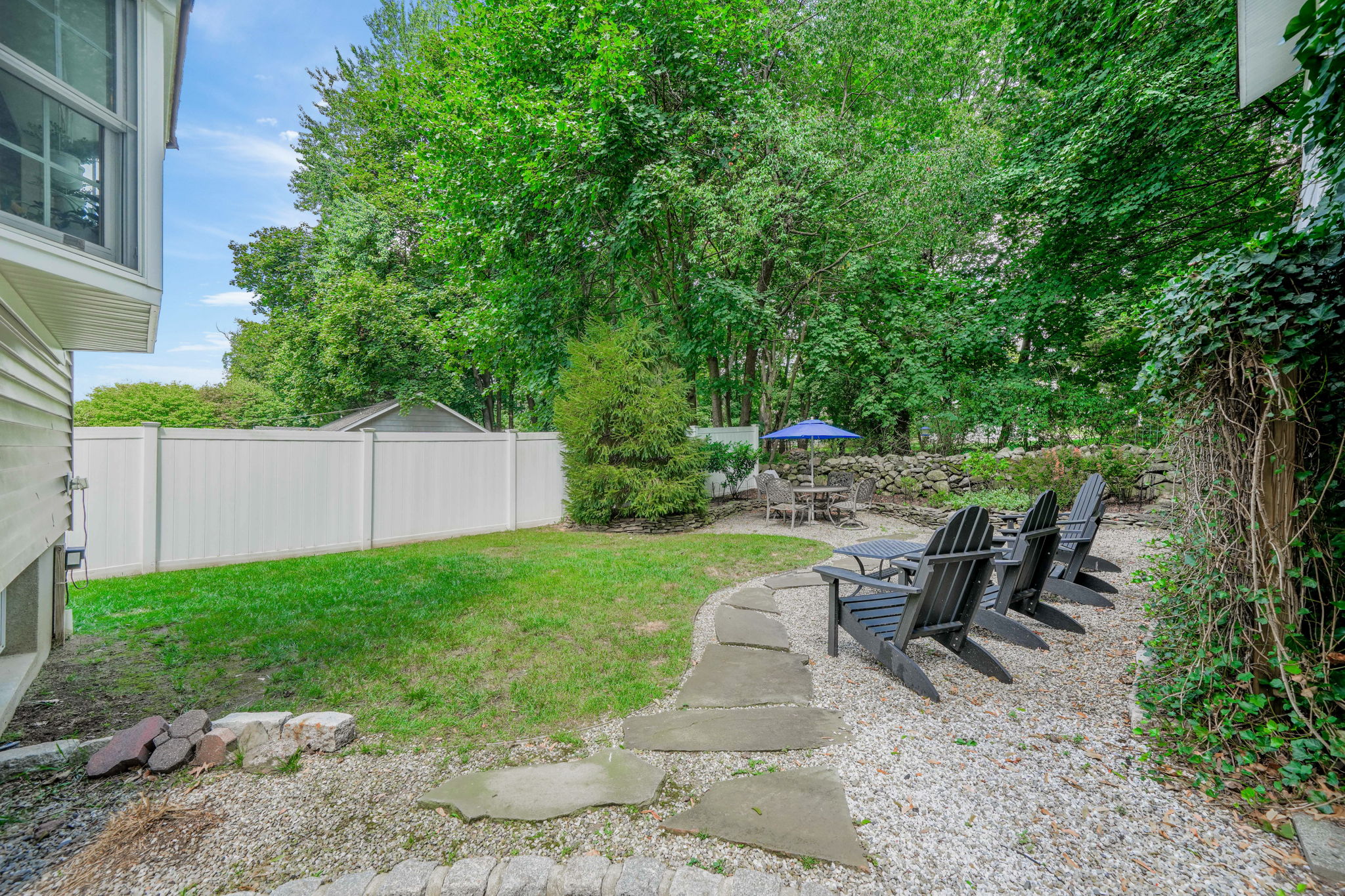 Midland Park, New Jersey, 07432, United States, 4 Bedrooms Bedrooms, ,4 BathroomsBathrooms,Residential,For Sale,1975640