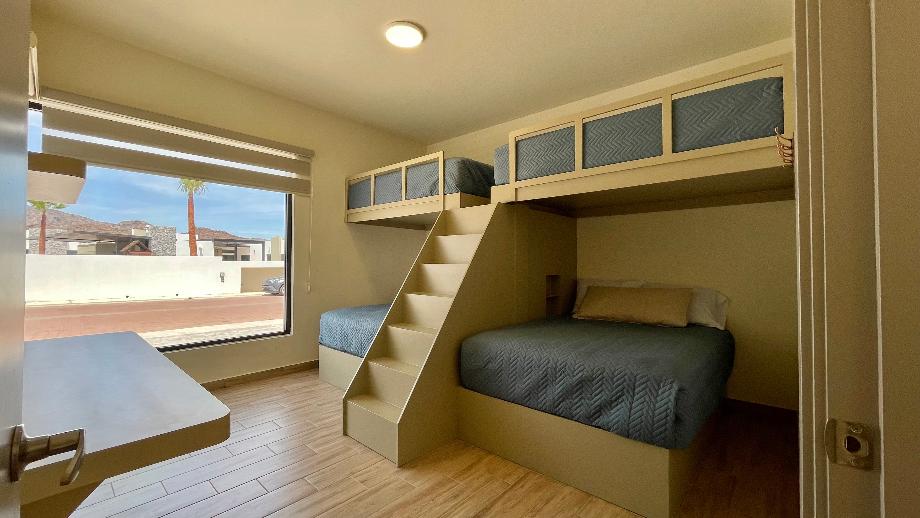 LAS PERLAS, Guaymas, Sonora, 85506, Mexico, 4 Bedrooms Bedrooms, ,6 BathroomsBathrooms,Residential,For Sale,LAS PERLAS,1622930