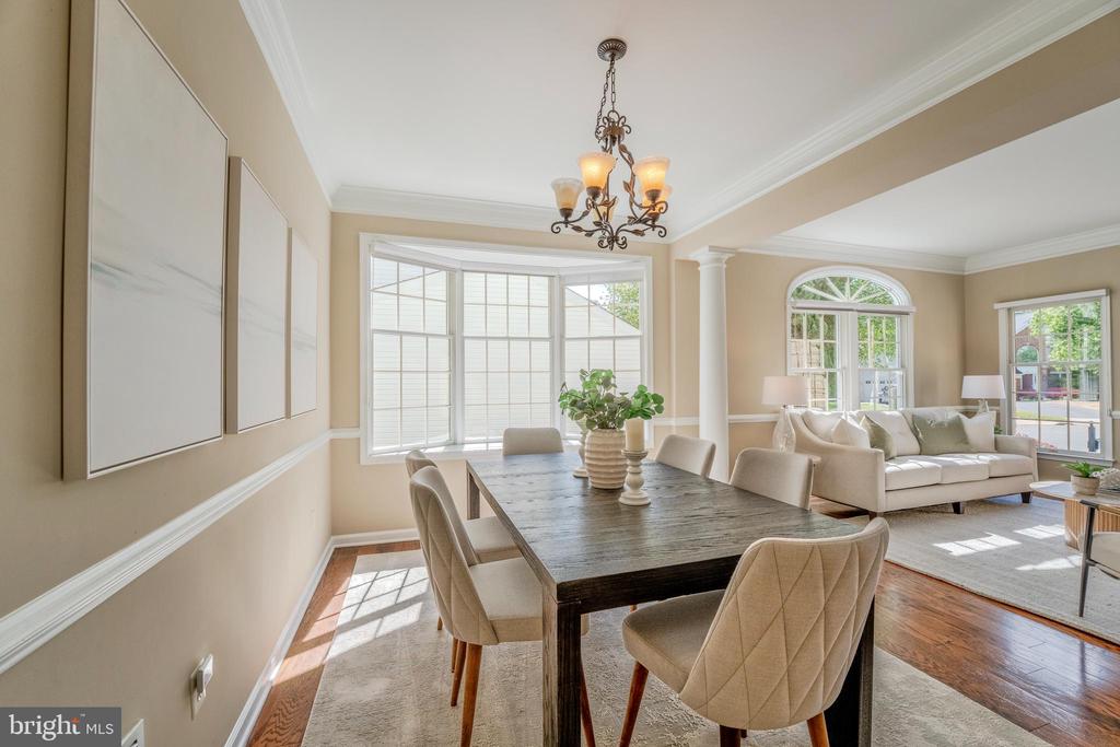 Reston, Virginia, 20194, United States, 4 Bedrooms Bedrooms, ,4 BathroomsBathrooms,Residential,For Sale,2047998