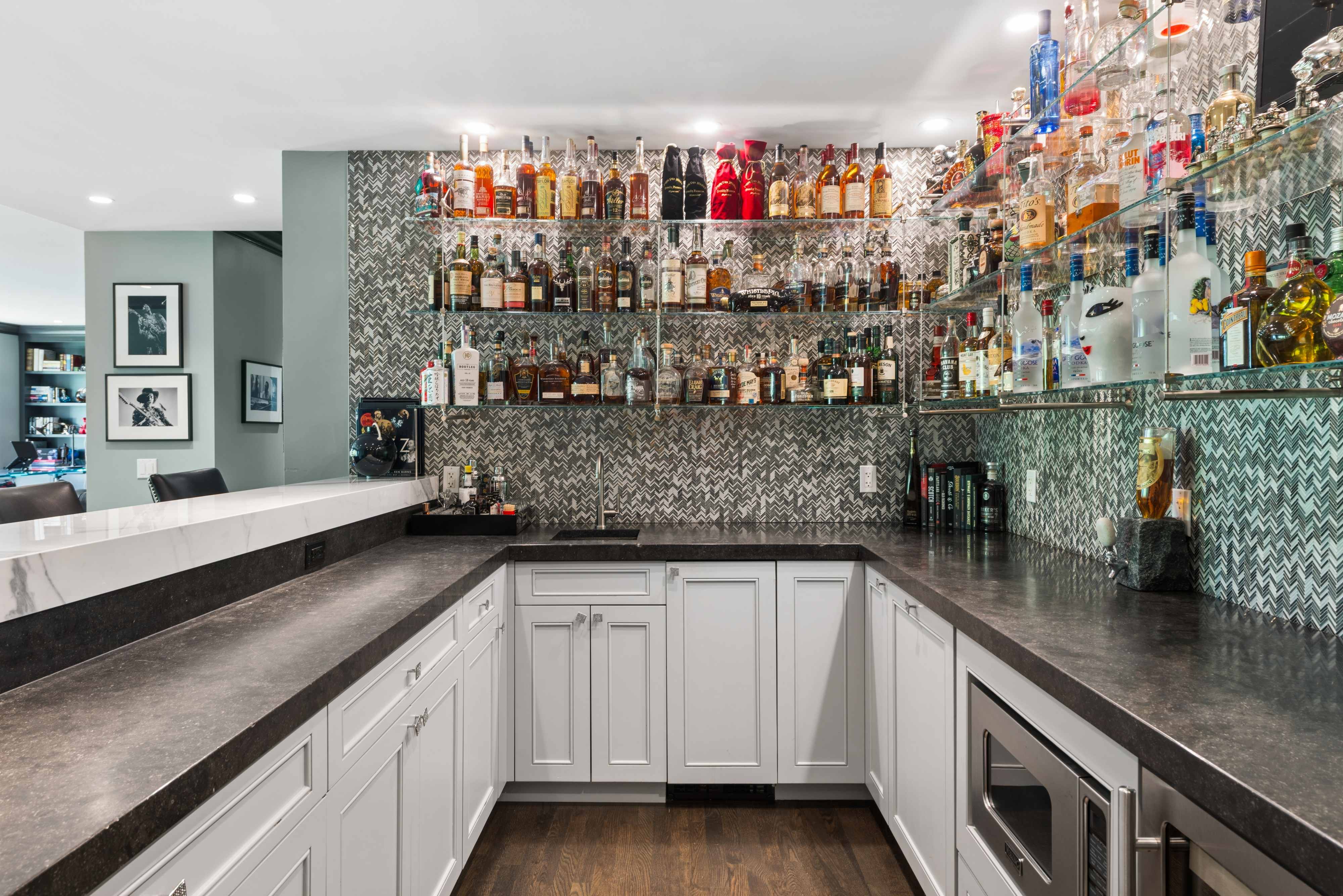  Rare Opportunity to Own One of Streeterville
