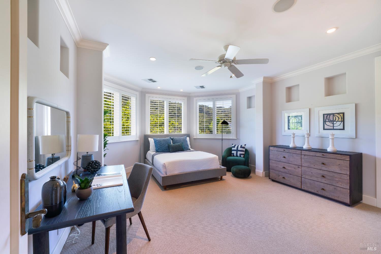 Napa, California, 94558, United States, 5 Bedrooms Bedrooms, ,8 BathroomsBathrooms,Residential,For Sale,1862462