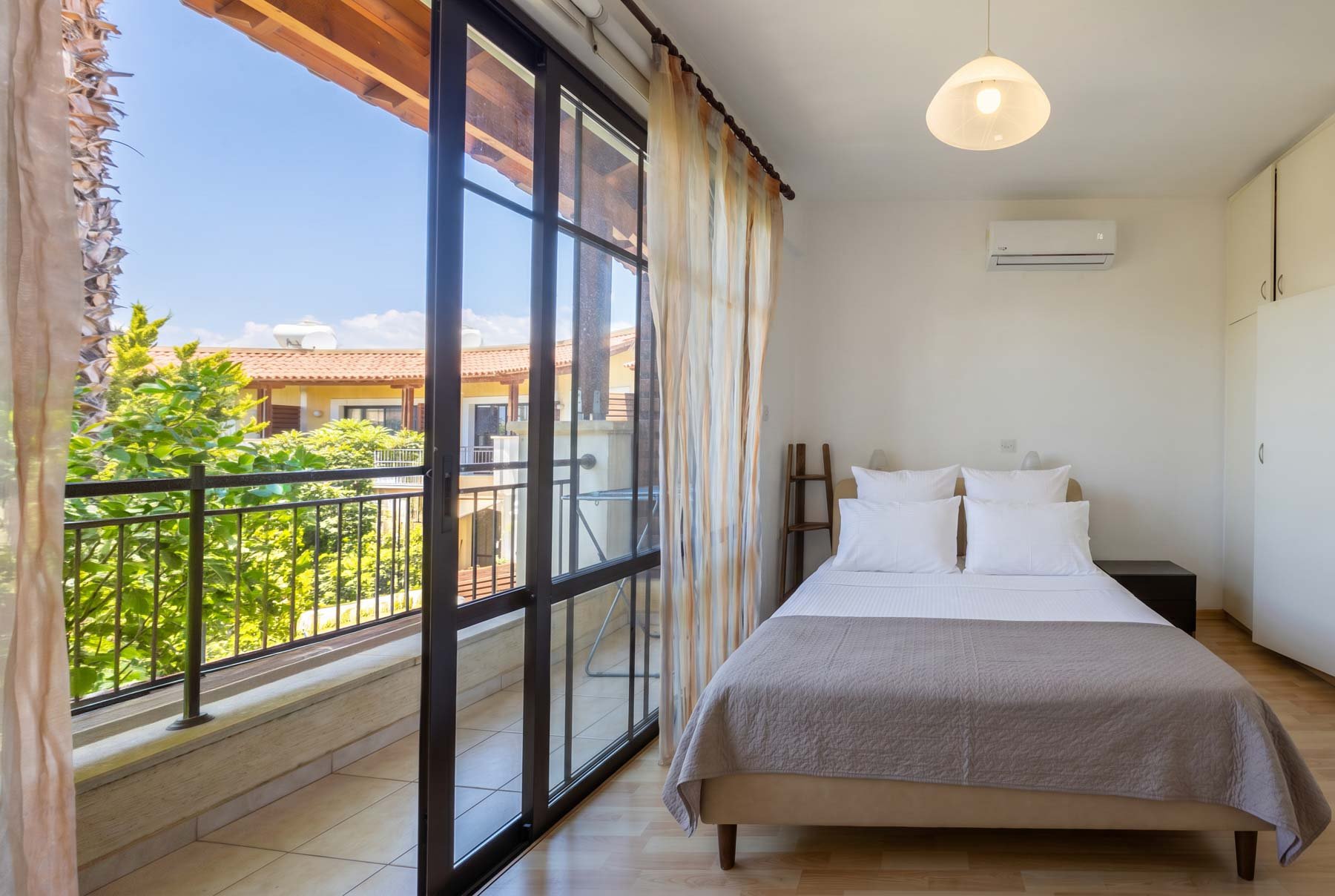  4 Bedroom Townhouse with Private Garden in Germasogeia, Limassol - 物件實景