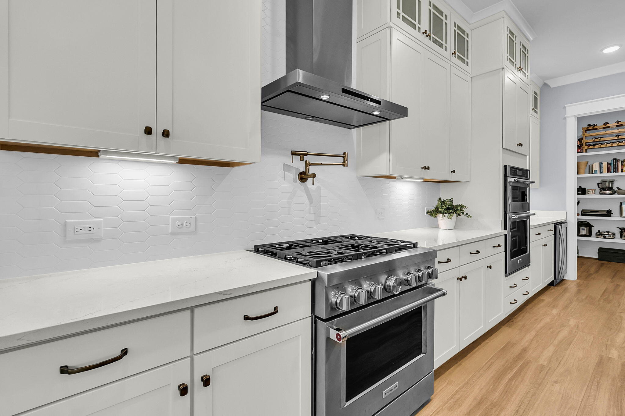 Charleston, South Carolina, 29492, United States, 4 Bedrooms Bedrooms, ,4 BathroomsBathrooms,Residential,For Sale,1979260