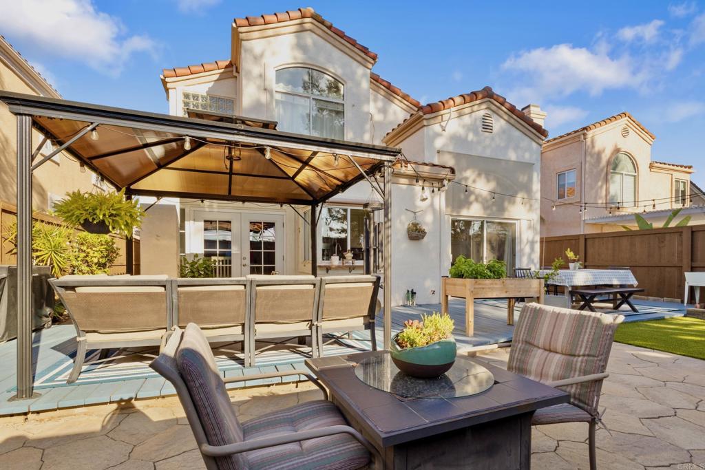 Oceanside, California, 92056, United States, 3 Bedrooms Bedrooms, ,2 BathroomsBathrooms,Residential,For Sale,1988235