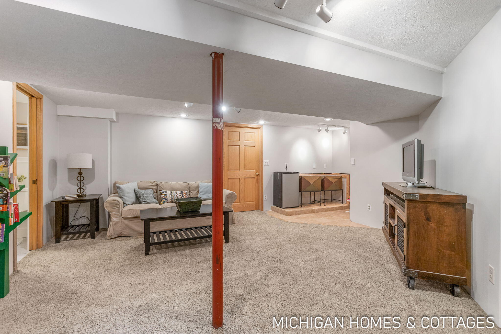 Jenison, Michigan, 49428, United States, 4 Bedrooms Bedrooms, ,3 BathroomsBathrooms,Residential,For Sale,1932274