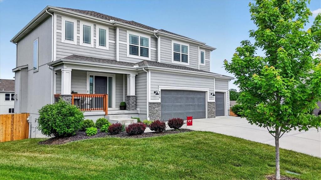 105th Ct, Kansas City, MO 64154 #1