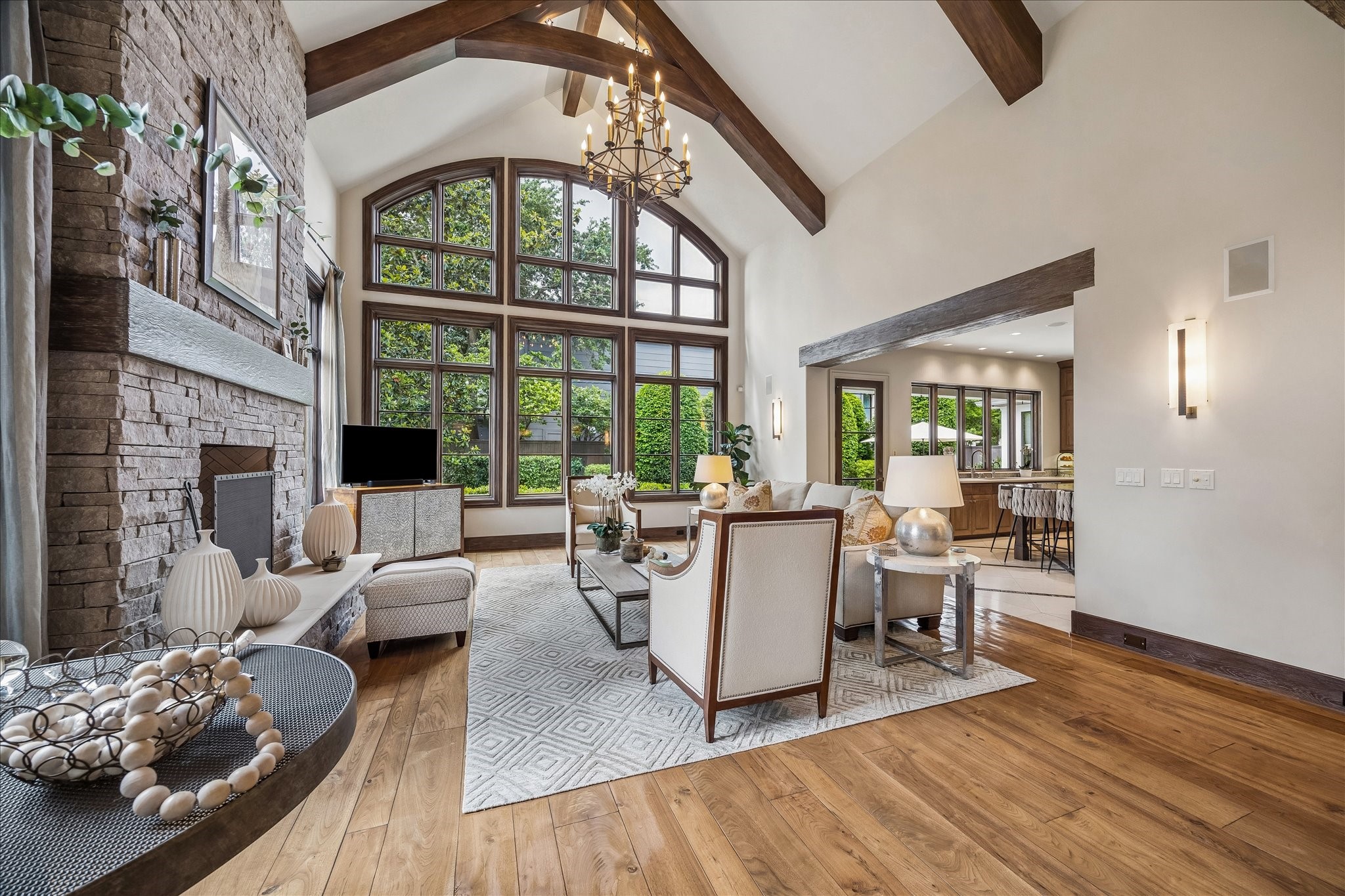  7615 Bryonwood Drive - 物件實景