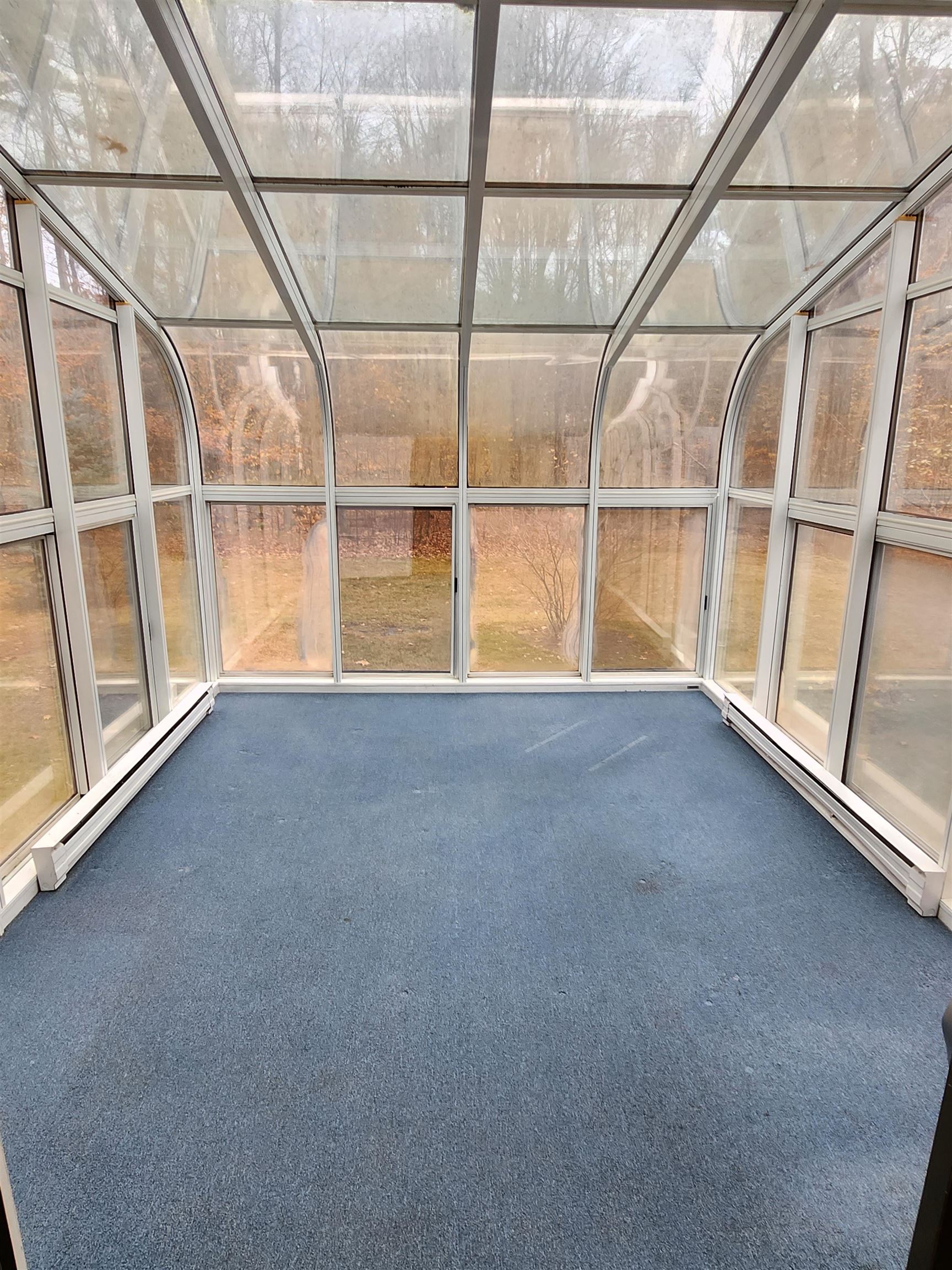 Bedford, New Hampshire, 03110, United States, 4 Bedrooms Bedrooms, ,2 BathroomsBathrooms,Residential,For Sale,1989395