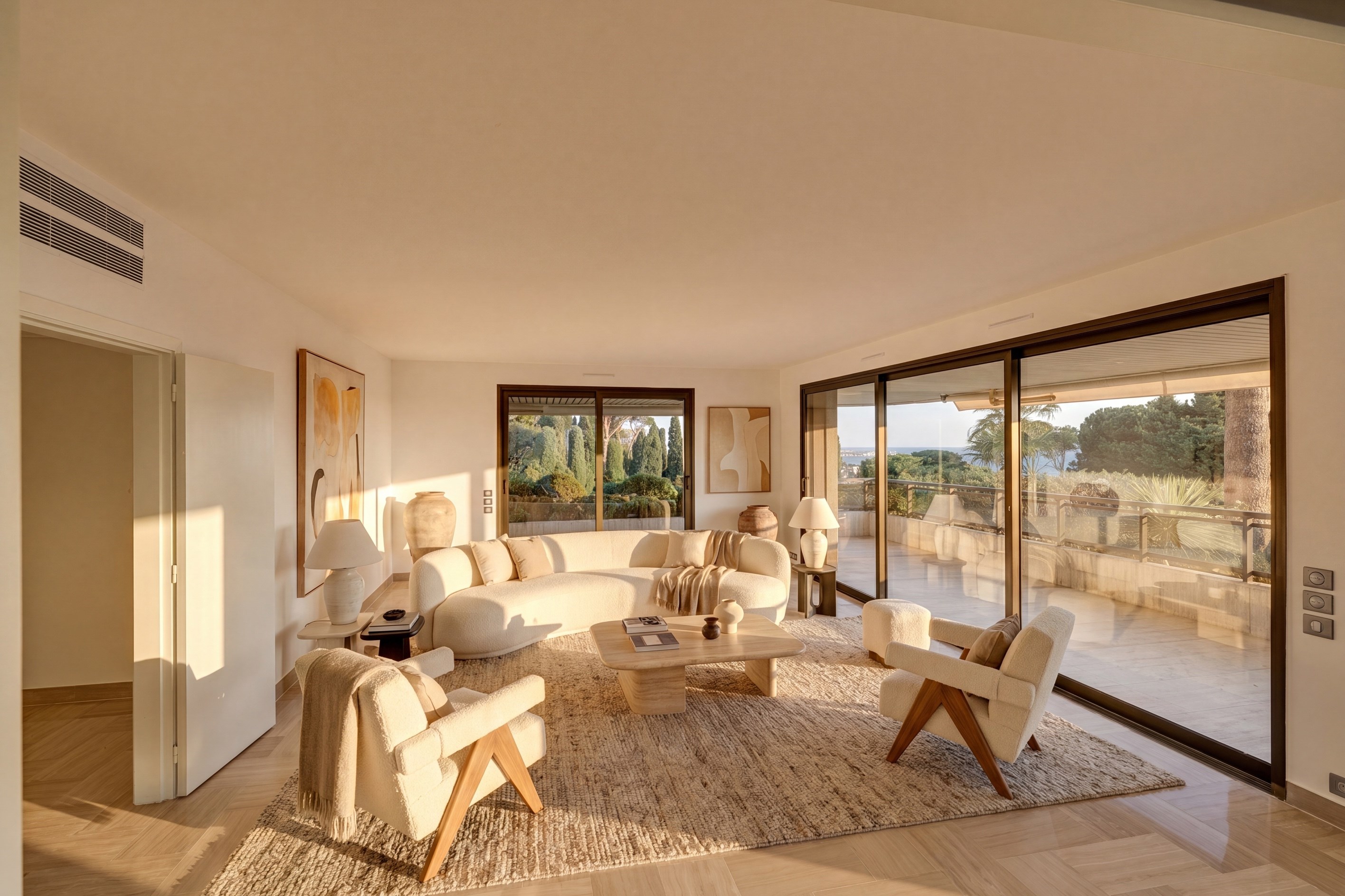  Cannes Croix des Gardes luxury apartment with sea view and private garden - 物件實景