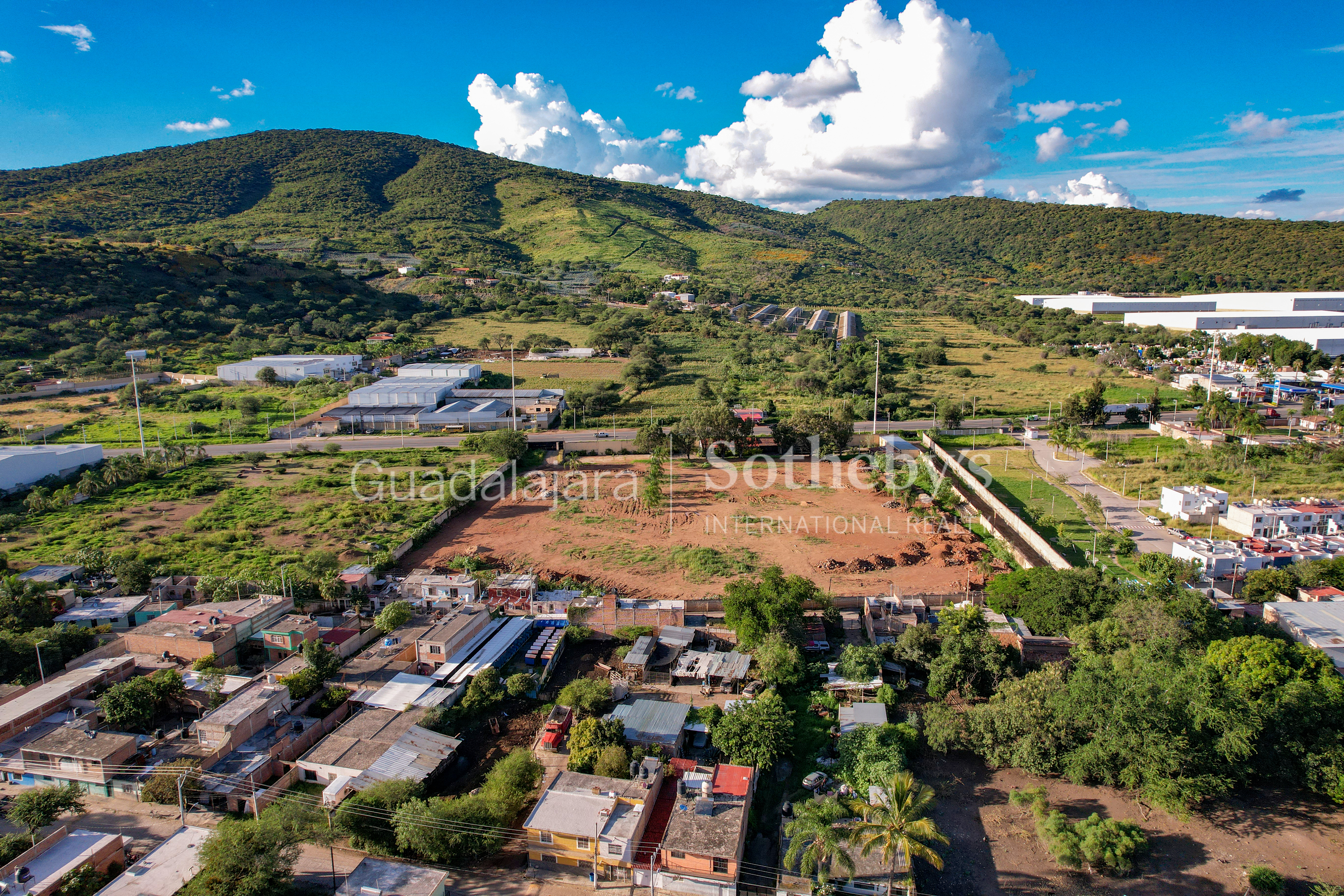  Terreno Industrial en venta - Tlajomulco de Zuñiga - 物件實景