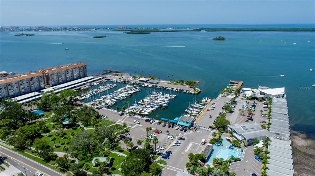 Dunedin, Florida, 34698, United States, 3 Bedrooms Bedrooms, ,3 BathroomsBathrooms,Residential,For Sale,1975288