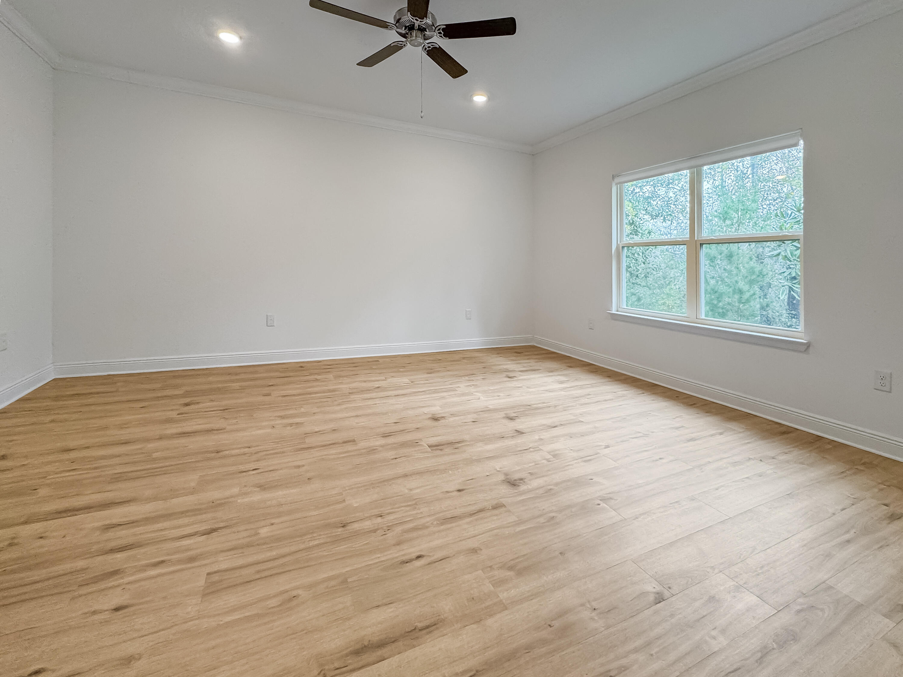 Santa Rosa Beach, Florida, 32459, United States, 4 Bedrooms Bedrooms, ,2 BathroomsBathrooms,Residential,For Sale,1998486