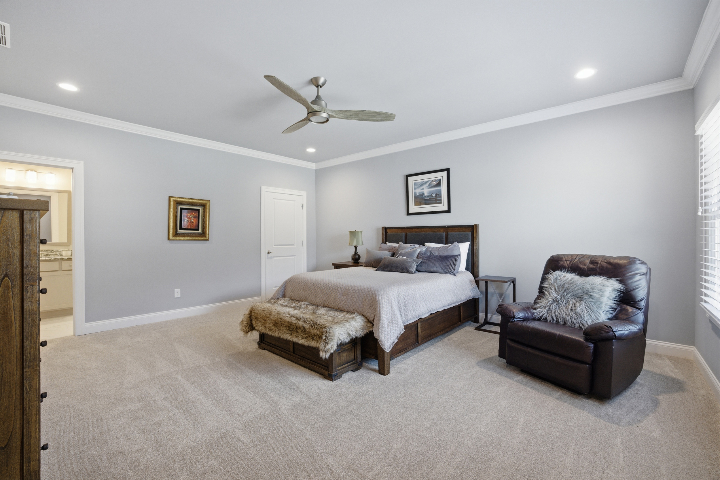  535 Laketower Drive #105 - 物件實景