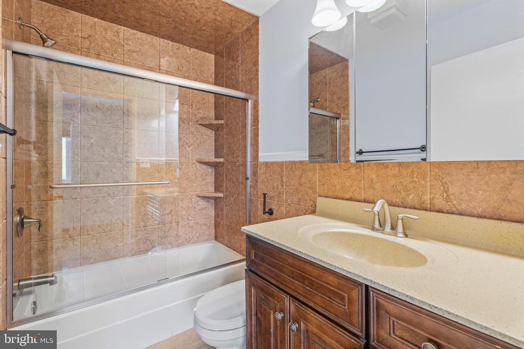 Plainsboro, New Jersey, 08536, United States, 3 Bedrooms Bedrooms, ,3 BathroomsBathrooms,Residential,For Sale,1900565