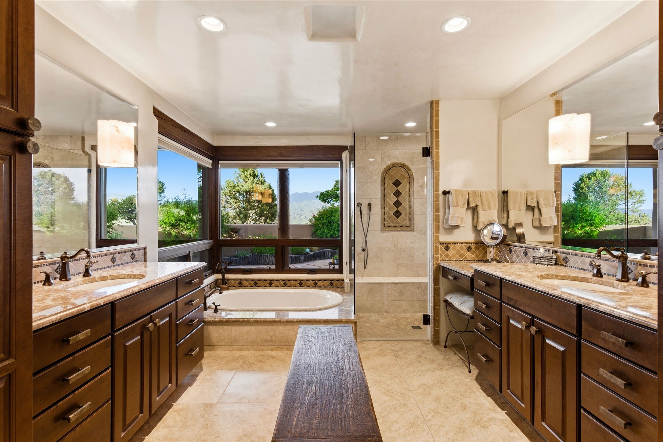  Refined Living in Monte Sereno - 物件實景