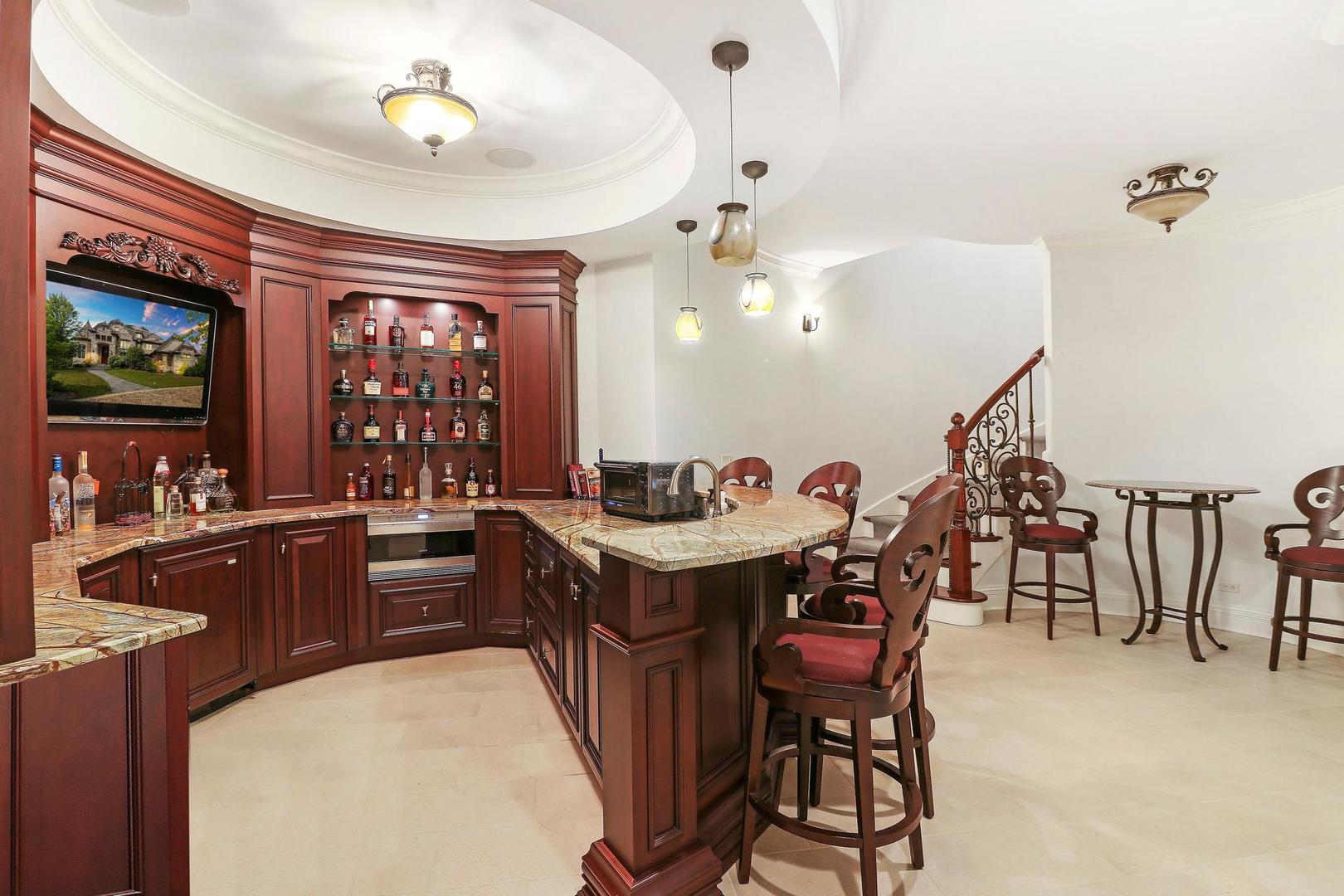 Barrington, Illinois, 60010, United States, 5 Bedrooms Bedrooms, ,9 BathroomsBathrooms,Residential,For Sale,1838006