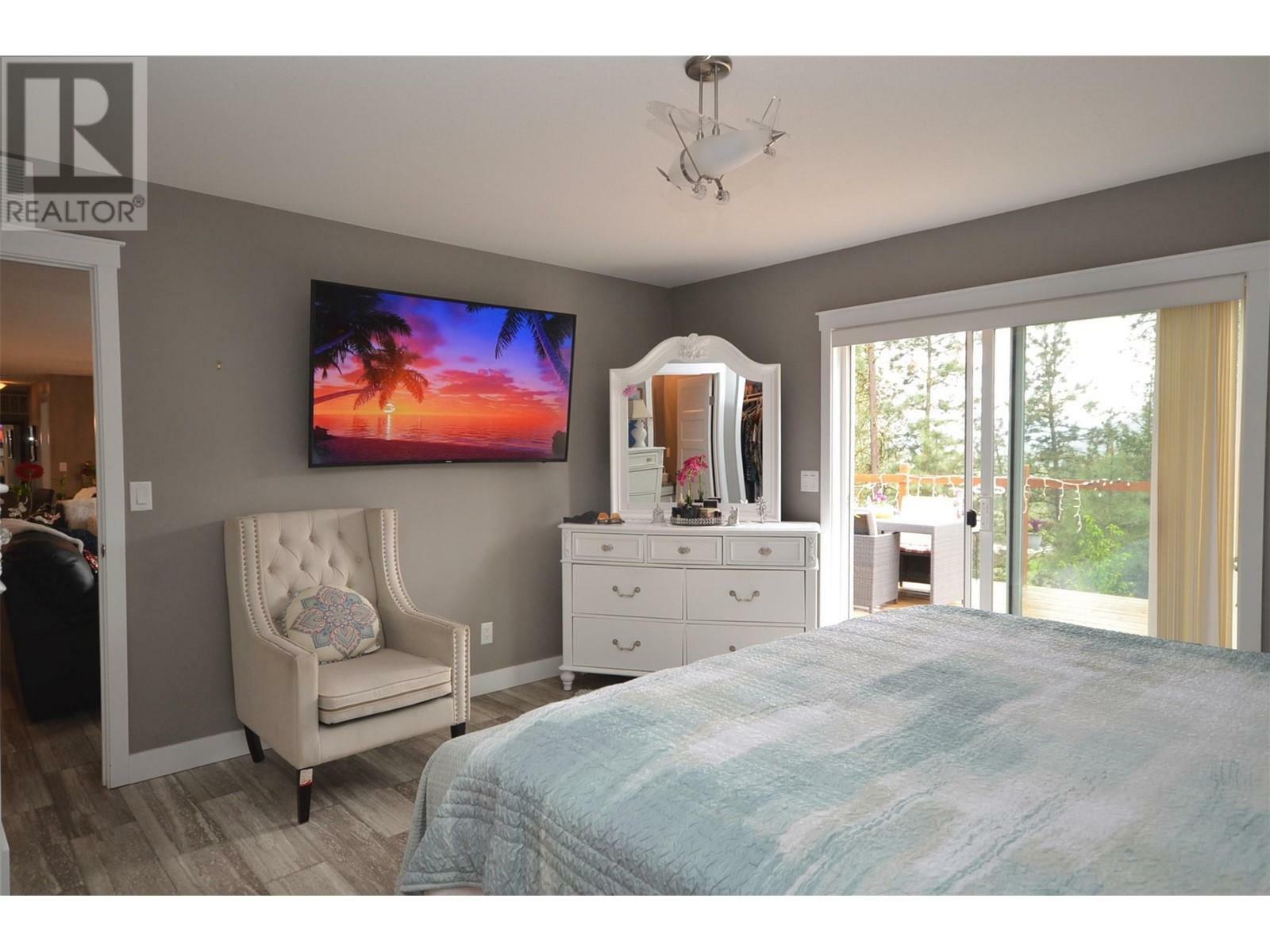 VERNON, British Columbia, V1H 1R8, CA, 2 Bedrooms Bedrooms, ,2 BathroomsBathrooms,Residential,For Sale,1837064