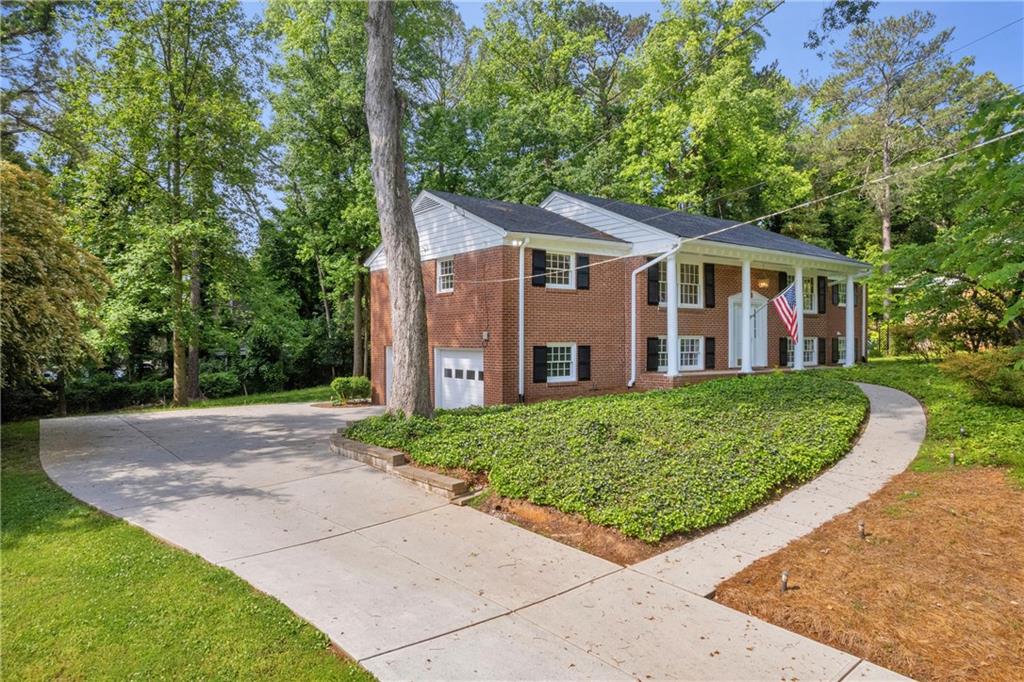 Dunwoody, Georgia, 30338, United States, 4 Bedrooms Bedrooms, ,3 BathroomsBathrooms,Residential,For Sale,1931149