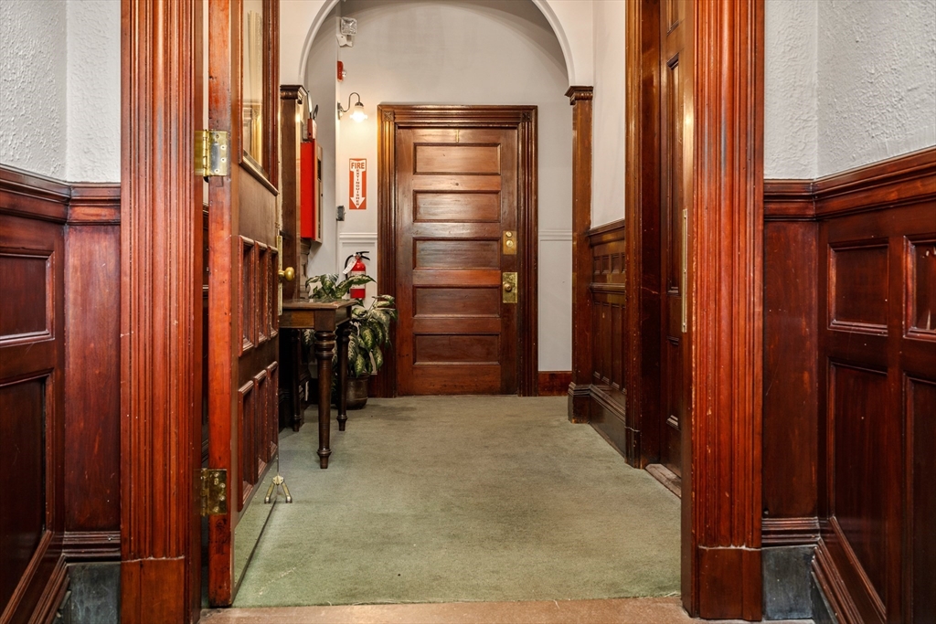 Boston, Massachusetts, 02115, United States, 2 Bedrooms Bedrooms, ,3 BathroomsBathrooms,Residential,For Sale,1818698