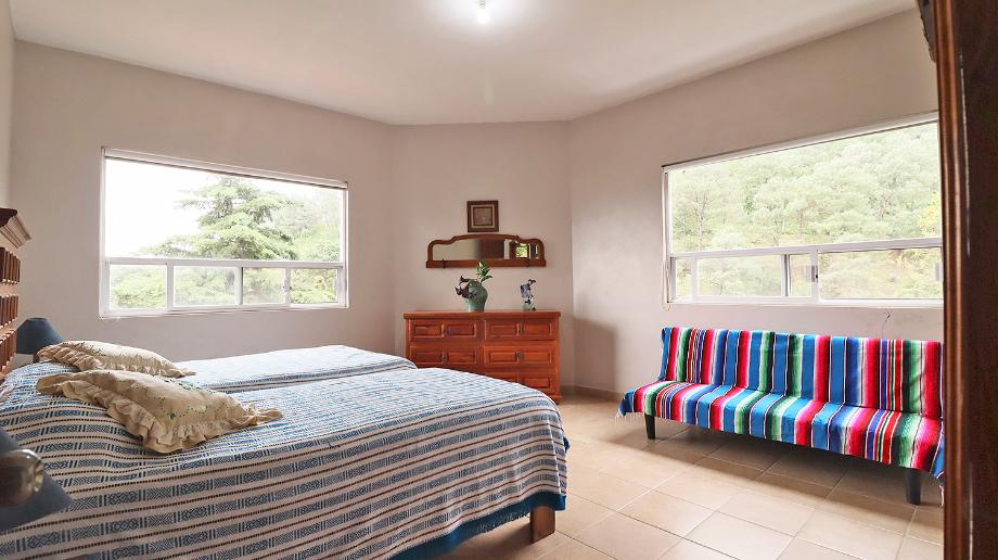 CARRETERA TZINTZUNTZAN - TAREIRO, Tzintzuntzan, Michoacán de Ocampo, 58440, Mexico, 4 Bedrooms Bedrooms, ,4 BathroomsBathrooms,Residential,For Sale,CARRETERA TZINTZUNTZAN - TAREIRO,1672064