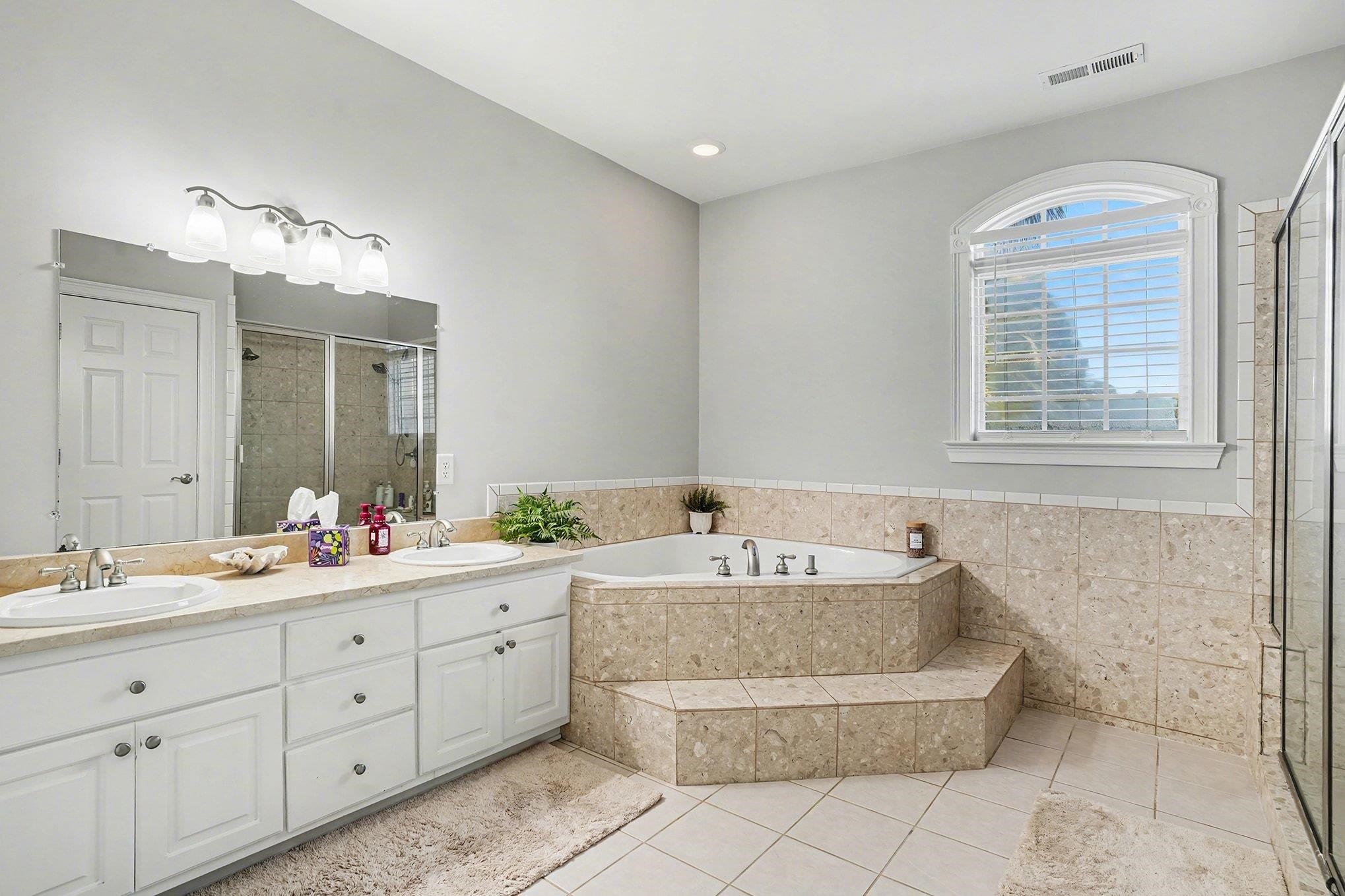 Myrtle Beach, South Carolina, 29579, United States, 4 Bedrooms Bedrooms, ,3 BathroomsBathrooms,Residential,For Sale,2011772