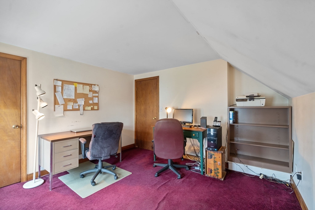 Maynard, Massachusetts, 01754, United States, 3 Bedrooms Bedrooms, ,2 BathroomsBathrooms,Residential,For Sale,1994819