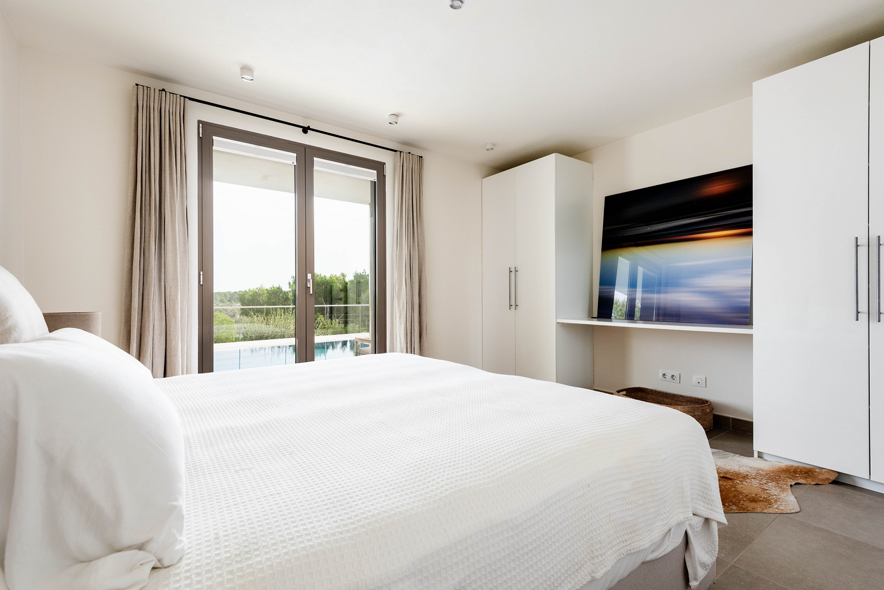  Exclusive modern villa with unique views of the port of Addaia, Menorca - 物件實景