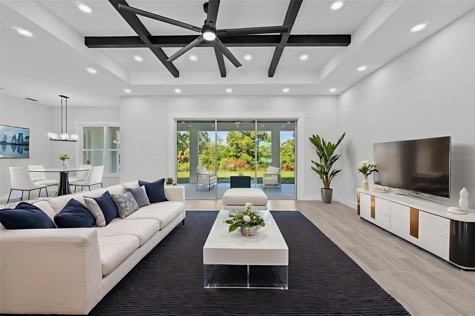 WINTER HAVEN, Florida, 33884, United States, 3 Bedrooms Bedrooms, ,3 BathroomsBathrooms,Residential,For Sale,1976731