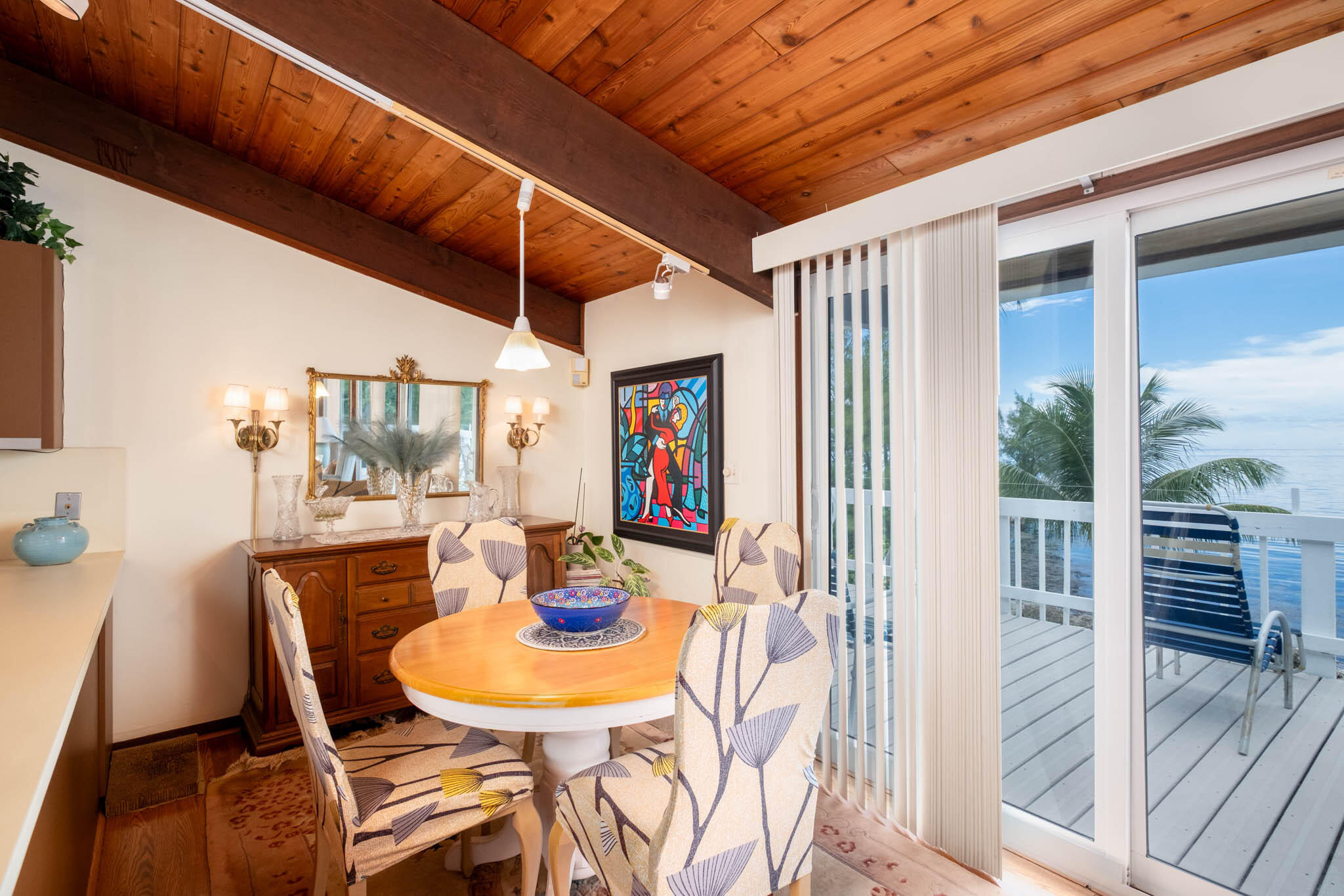 ISLAMORADA, Florida, 33036, United States, 3 Bedrooms Bedrooms, ,3 BathroomsBathrooms,Residential,For Sale,1947768