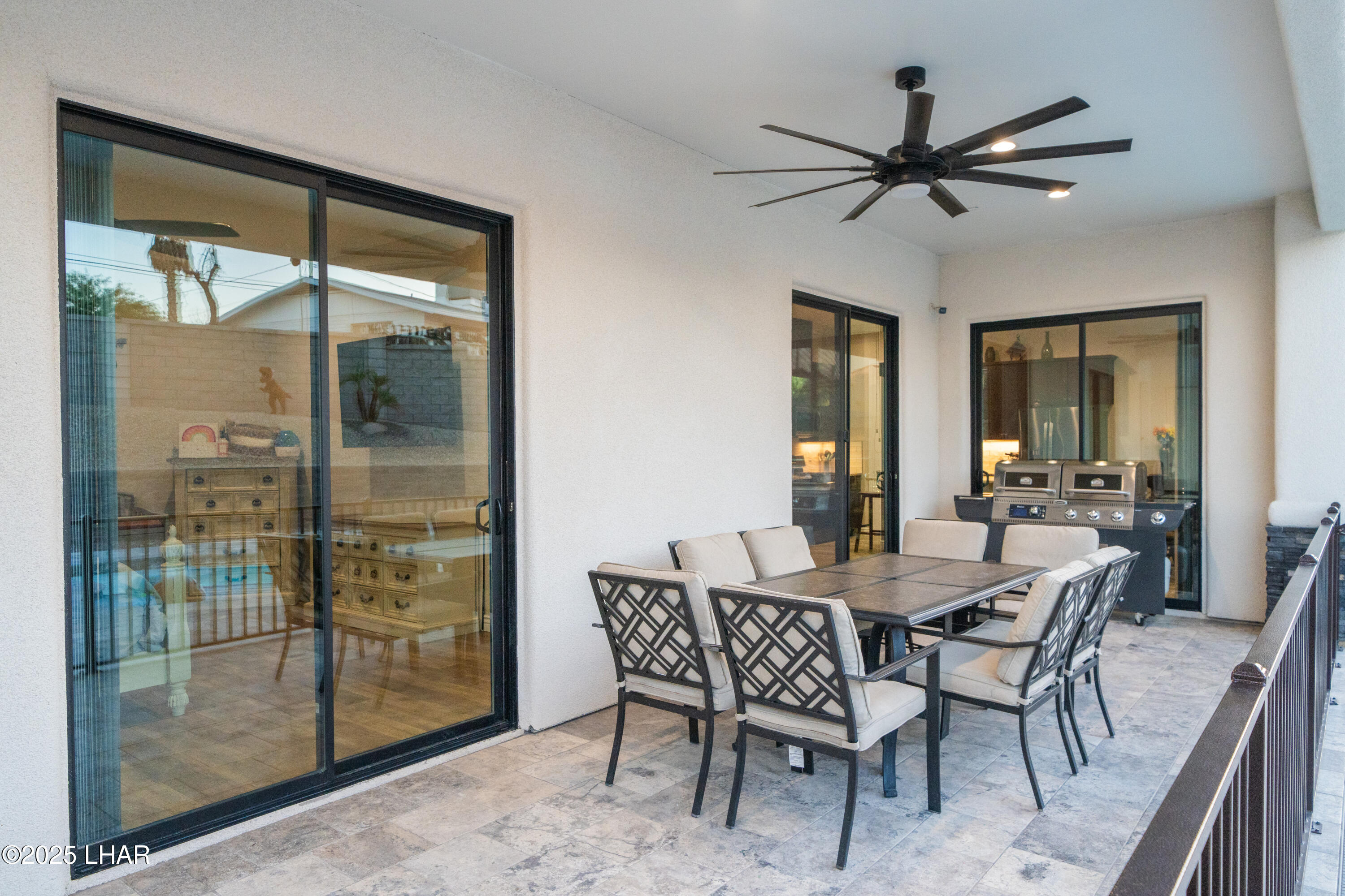 Lake Havasu City, Arizona, 86403, United States, 3 Bedrooms Bedrooms, ,4 BathroomsBathrooms,Residential,For Sale,1827027