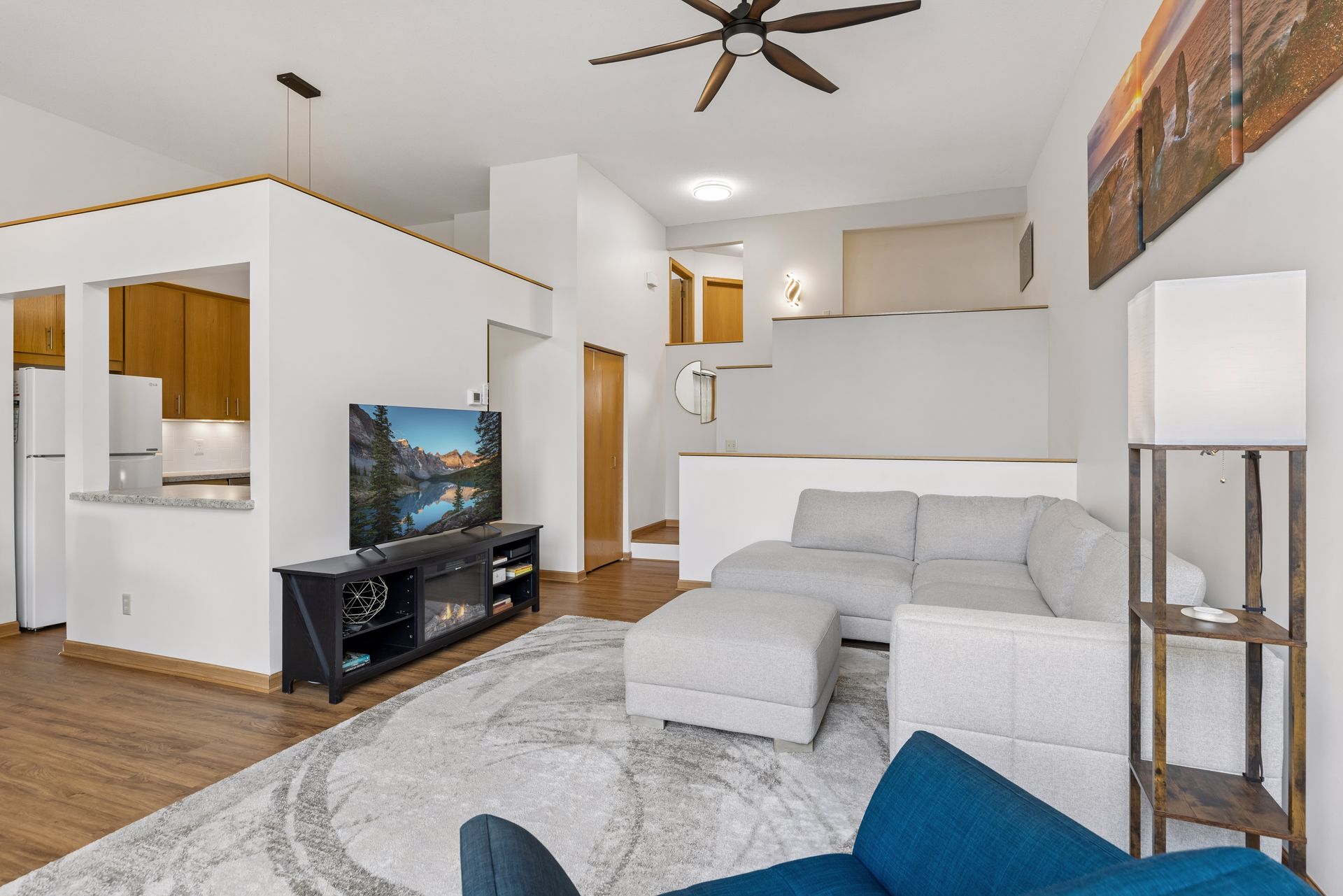  Effortless Townhome Living Near Parks and Dining - 物件實景