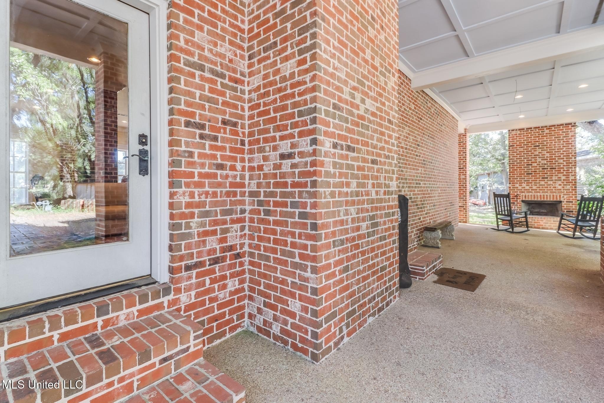 Pascagoula, Mississippi, 39581, United States, 5 Bedrooms Bedrooms, ,6 BathroomsBathrooms,Residential,For Sale,1977278