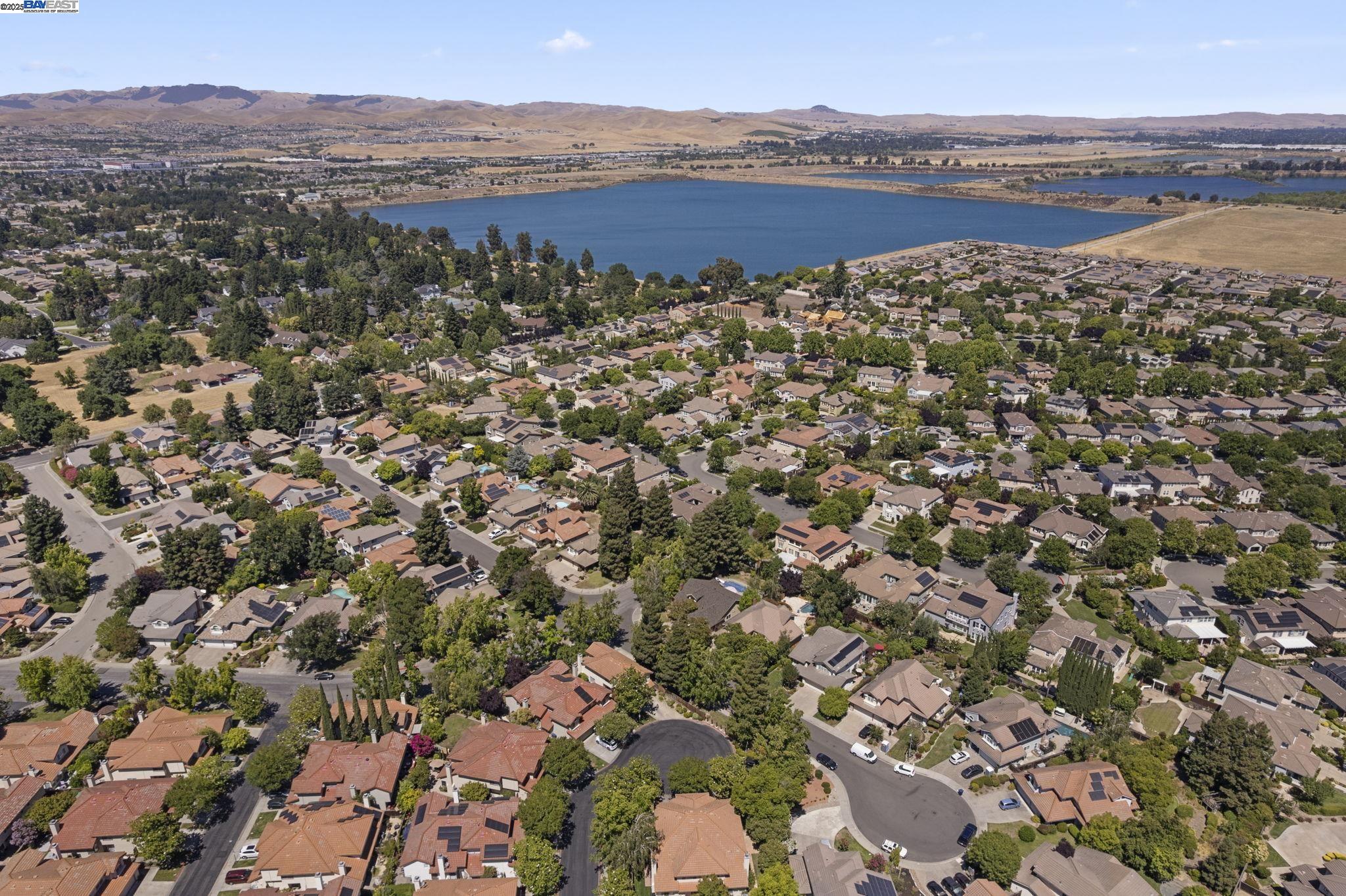 Pleasanton, California, 94566, United States, 4 Bedrooms Bedrooms, ,2 BathroomsBathrooms,Residential,For Sale,1901114