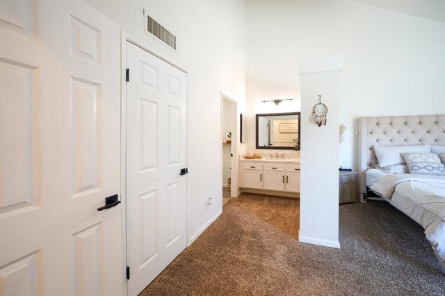 Ramona, California, 92065, United States, 3 Bedrooms Bedrooms, ,3 BathroomsBathrooms,Residential,For Sale,1982919