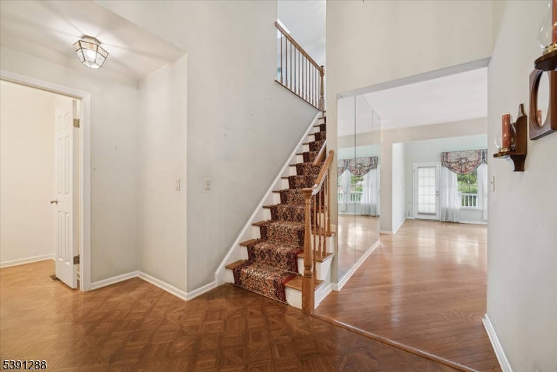 Bedminster Twp., New Jersey, 07921, United States, 2 Bedrooms Bedrooms, ,4 BathroomsBathrooms,Residential,For Sale,1988060