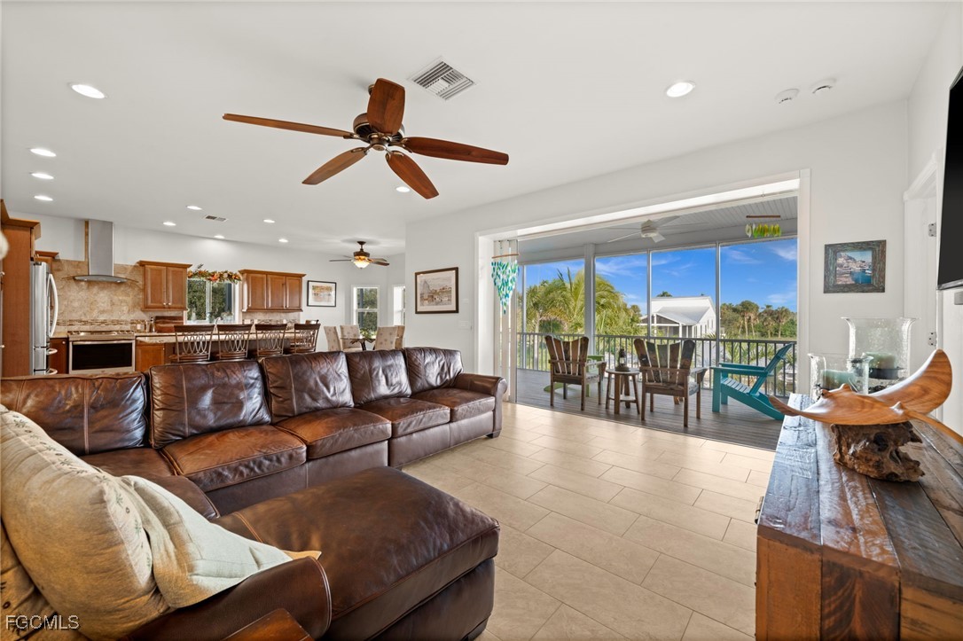 St James City, Florida, 33956, United States, 3 Bedrooms Bedrooms, ,3 BathroomsBathrooms,Residential,For Sale,1998711