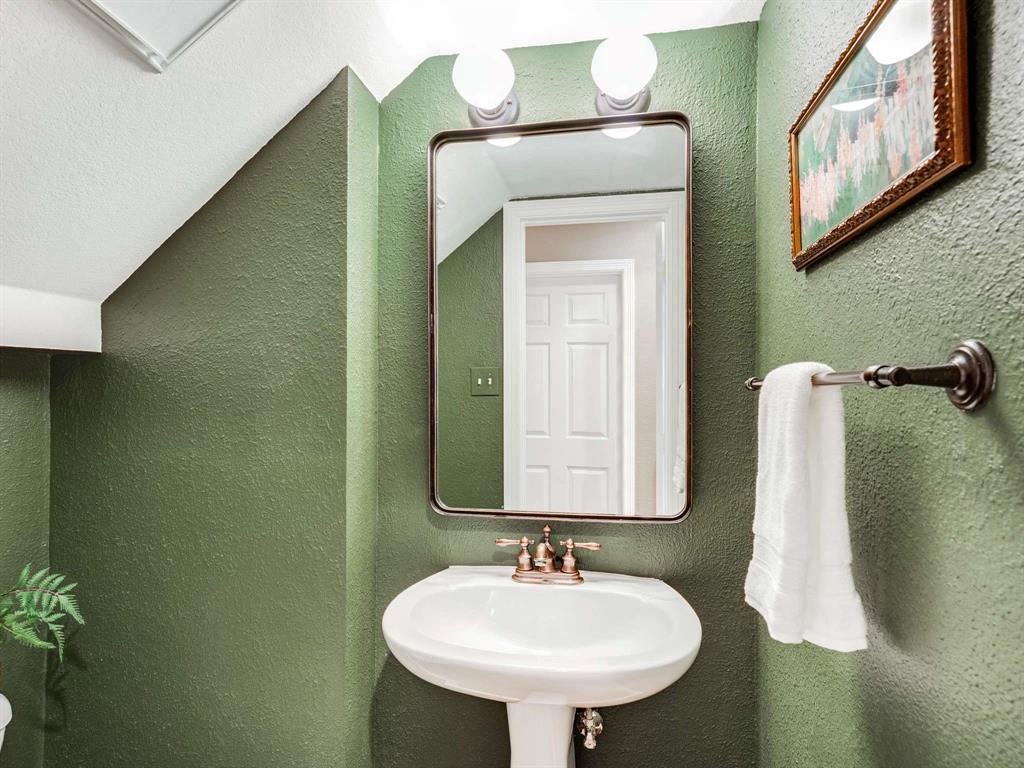 McKinney, Texas, 75072, United States, 4 Bedrooms Bedrooms, ,4 BathroomsBathrooms,Residential,For Sale,1940985