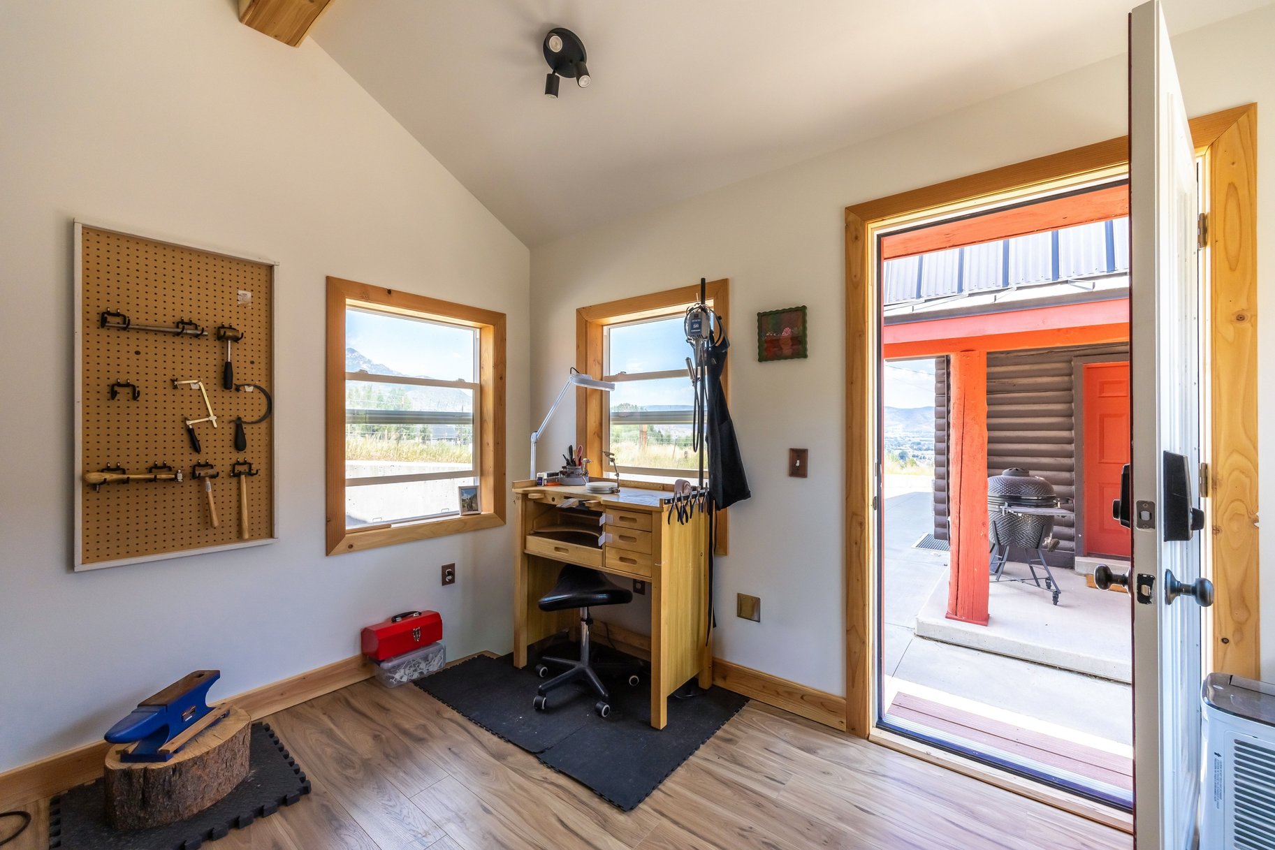  Immaculate Cabin in Midway with Incredible Valley Views - 物件實景