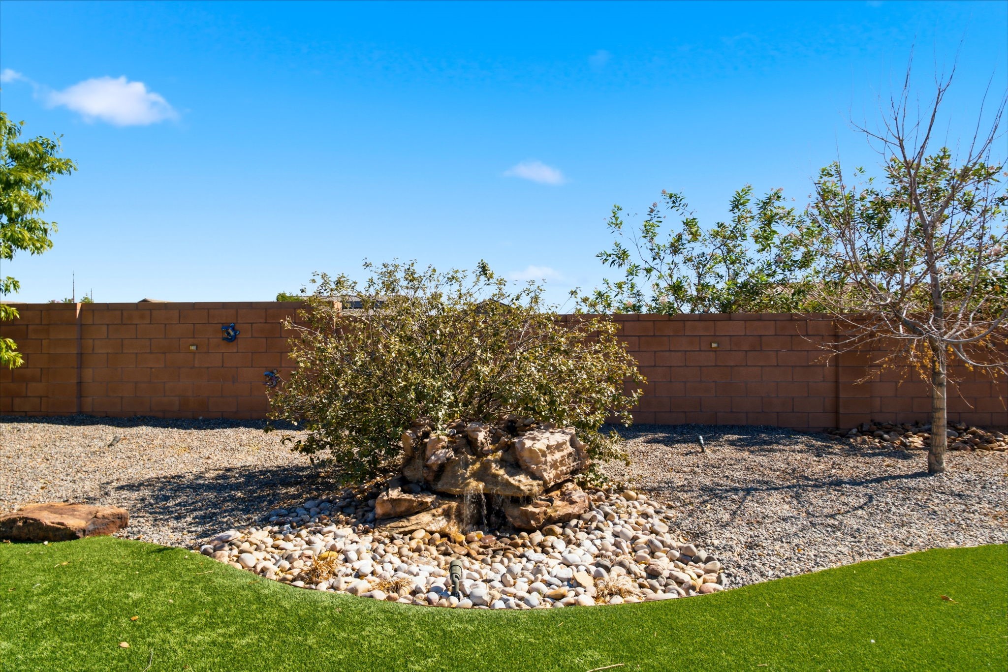  7029 Cleary Loop - 物件實景