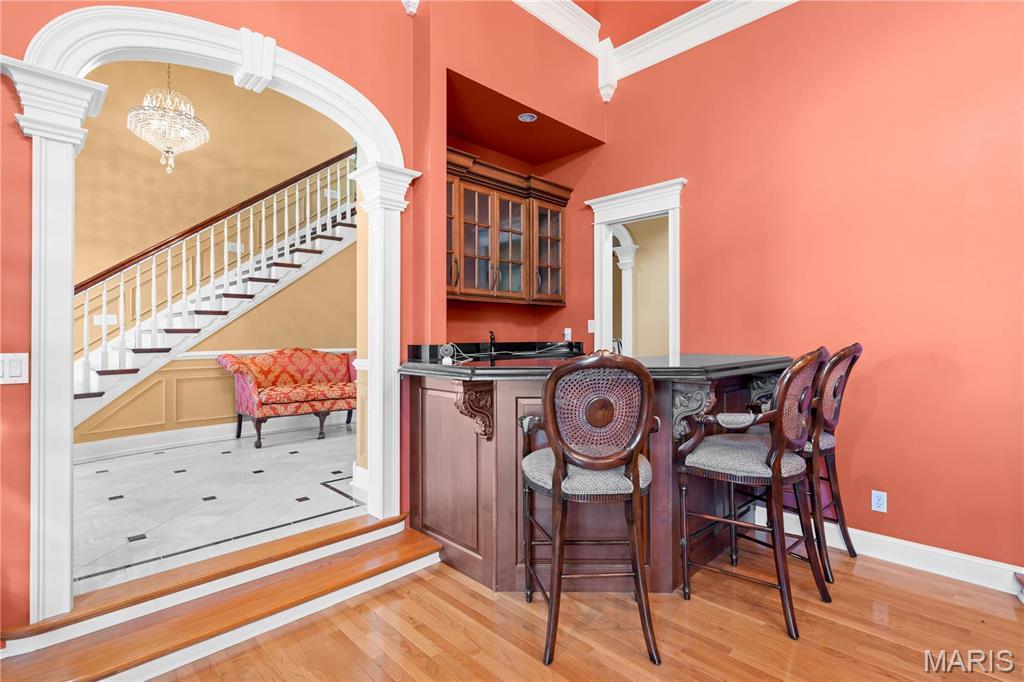 Charleston, Missouri, 63834, United States, 5 Bedrooms Bedrooms, ,4 BathroomsBathrooms,Residential,For Sale,1938215