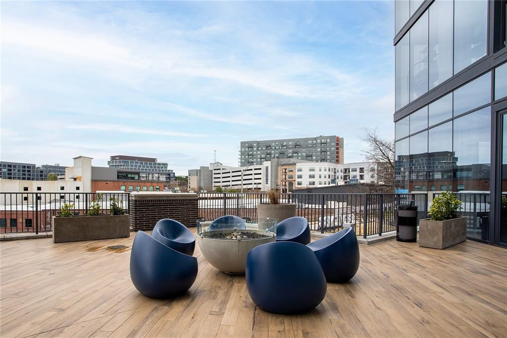 Atlanta, Georgia, 30318, United States, 2 Bedrooms Bedrooms, ,3 BathroomsBathrooms,Residential,For Sale,1849919