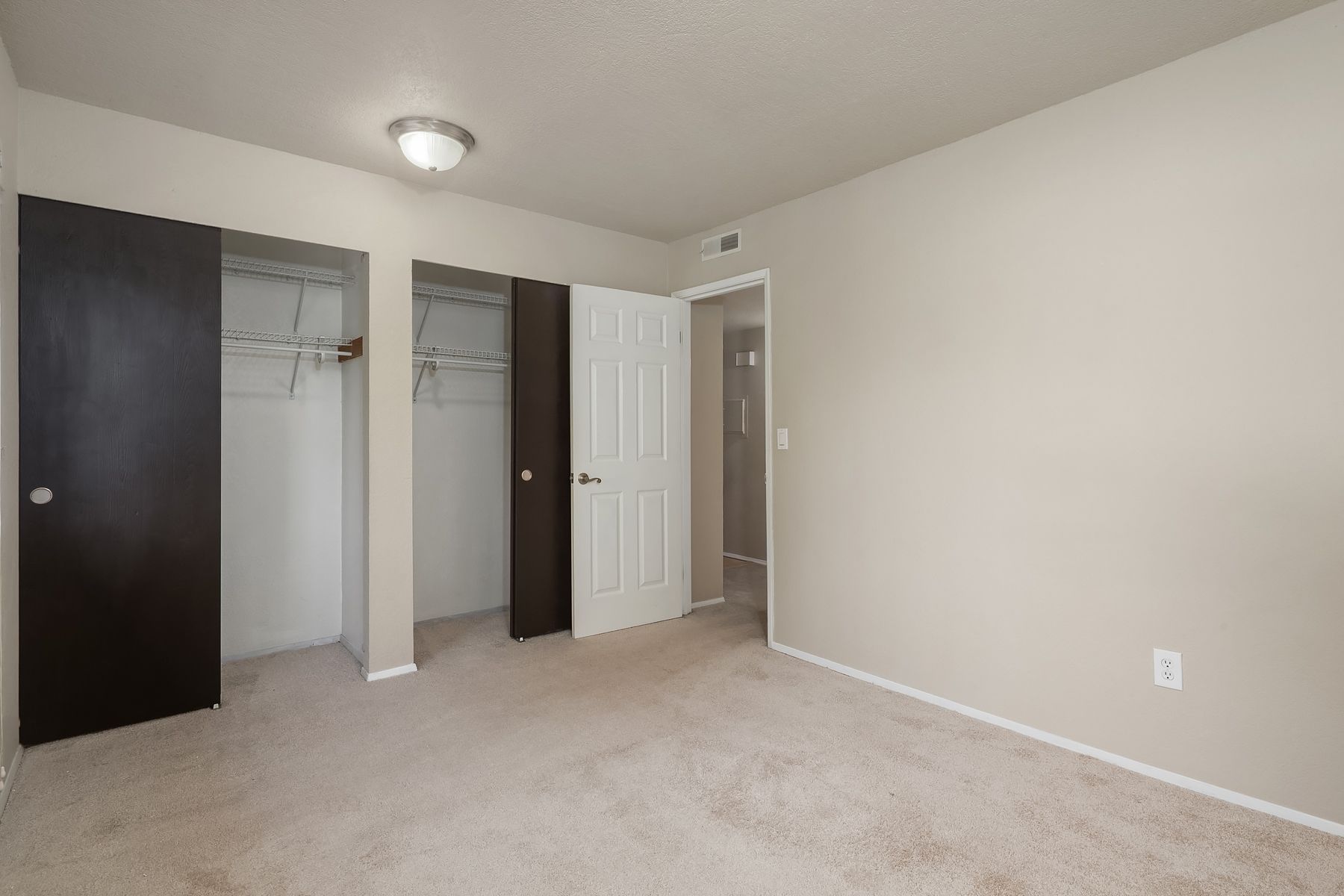  12021 100th Ave NE Unit #C3, Kirkland, WA 98034 - 物件實景