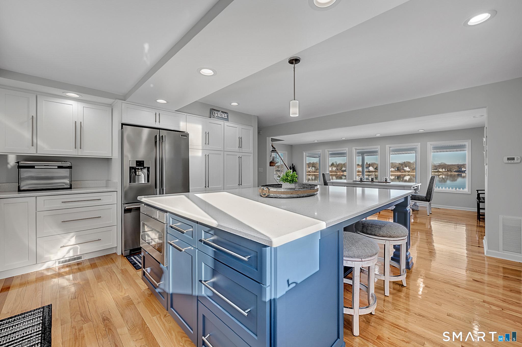 East Lyme, Connecticut, 06357, United States, 3 Bedrooms Bedrooms, ,3 BathroomsBathrooms,Residential,For Sale,2005306