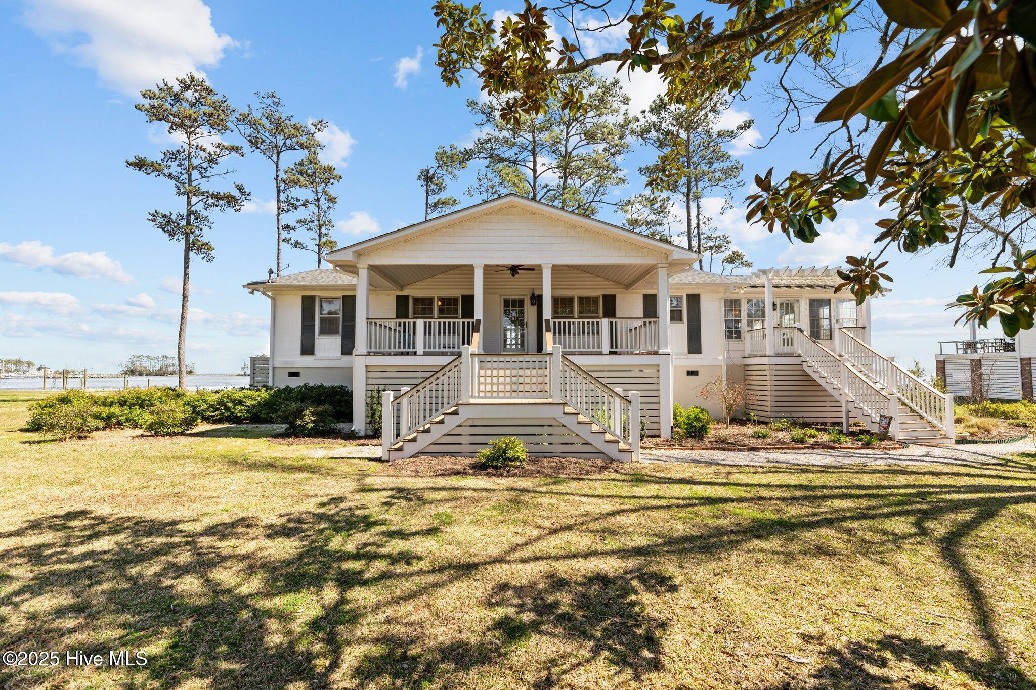 Oriental, North Carolina, 28571, United States, 3 Bedrooms Bedrooms, ,2 BathroomsBathrooms,Residential,For Sale,1761894
