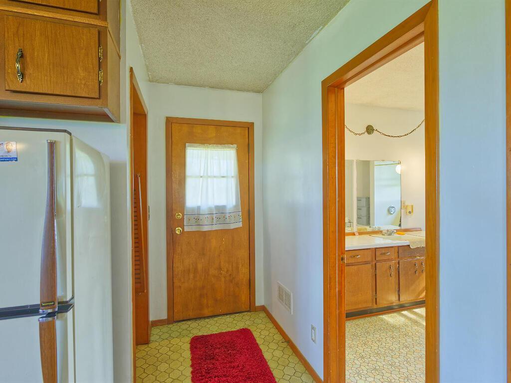 Winsted, Minnesota, 55395, United States, 2 Bedrooms Bedrooms, ,1 BathroomBathrooms,Residential,For Sale,1979675