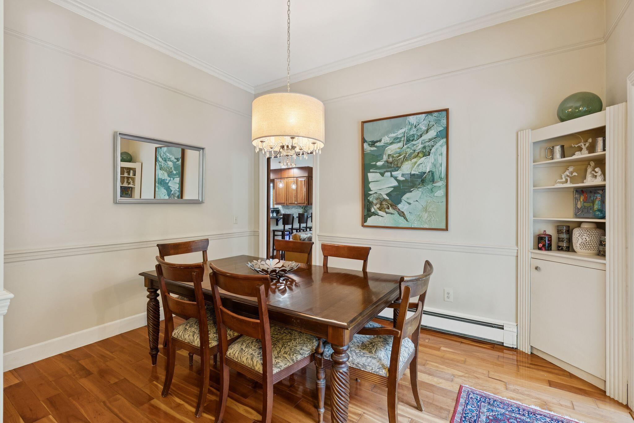 Falmouth, Maine, 04105, United States, 3 Bedrooms Bedrooms, ,3 BathroomsBathrooms,Residential,For Sale,1951147